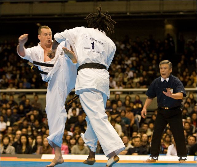 Serrated Jolly Kamp The 9th World Open Karate Tournament<br><font size=-1>Tokyo, 16-18 November  2007<br> (6 of 30)</font>