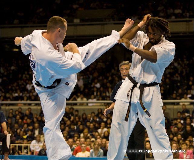 Soukup<br>jodan-mawashi-geri