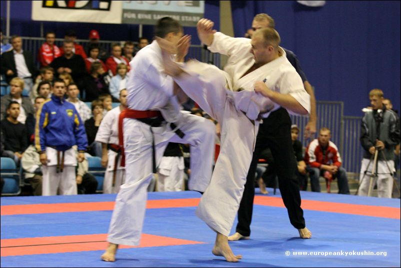 Michal Krzak<br>ushiro-mawashi-geri