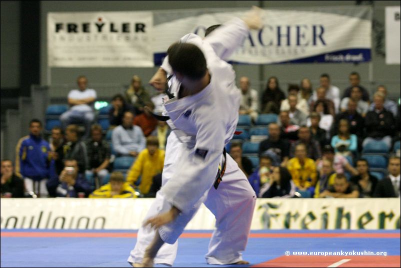 Marcin Miller<br>tobi-ushiro-mawashi-geri