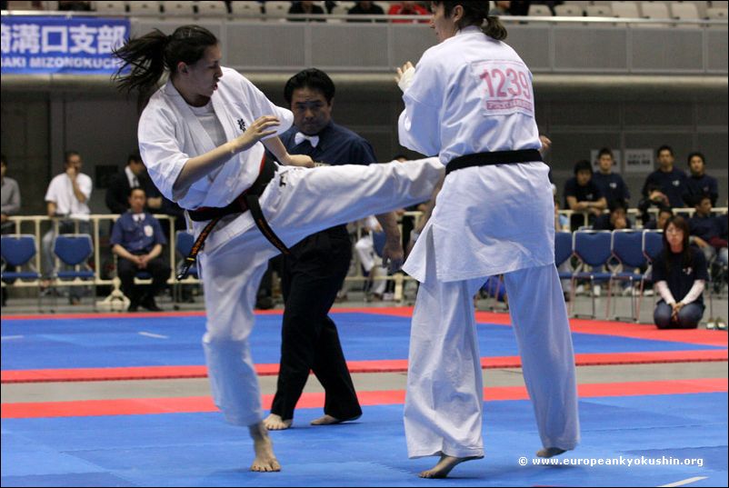 Danaila Cherneva <br>chudan-mawashi-geri