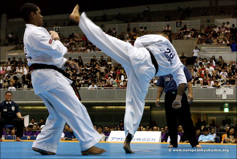 Zahari Damyanov<br>ushiro-mawashi-geri