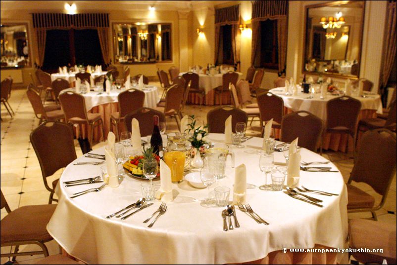 Banquet hall